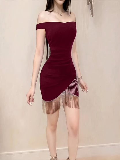 Women's Elegant Sexy Off-the-Shoulder Bodycon Mini Dress with Fringe Hem - Stretchy Solid Color Party Evening Dress for Festivals, Machine Washable, Dresses for Party, Festival Attire, Sophisticated Design