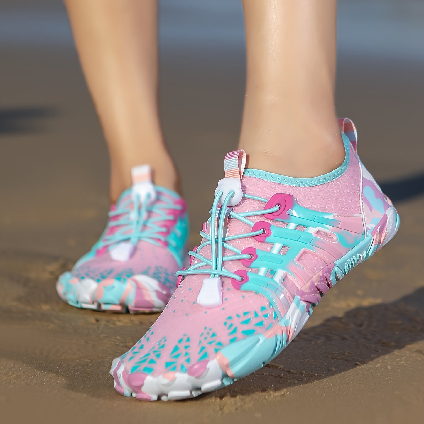 Ultra-Flexible Barefoot Footwear for Women, Designed for The Beach with Non-Slip Features, Suitable for Water Activities, Breathable And Quick-Drying. Also Available for Men, Ideal for Fitness, Swimming, Amphibious Fishing, And Hiking