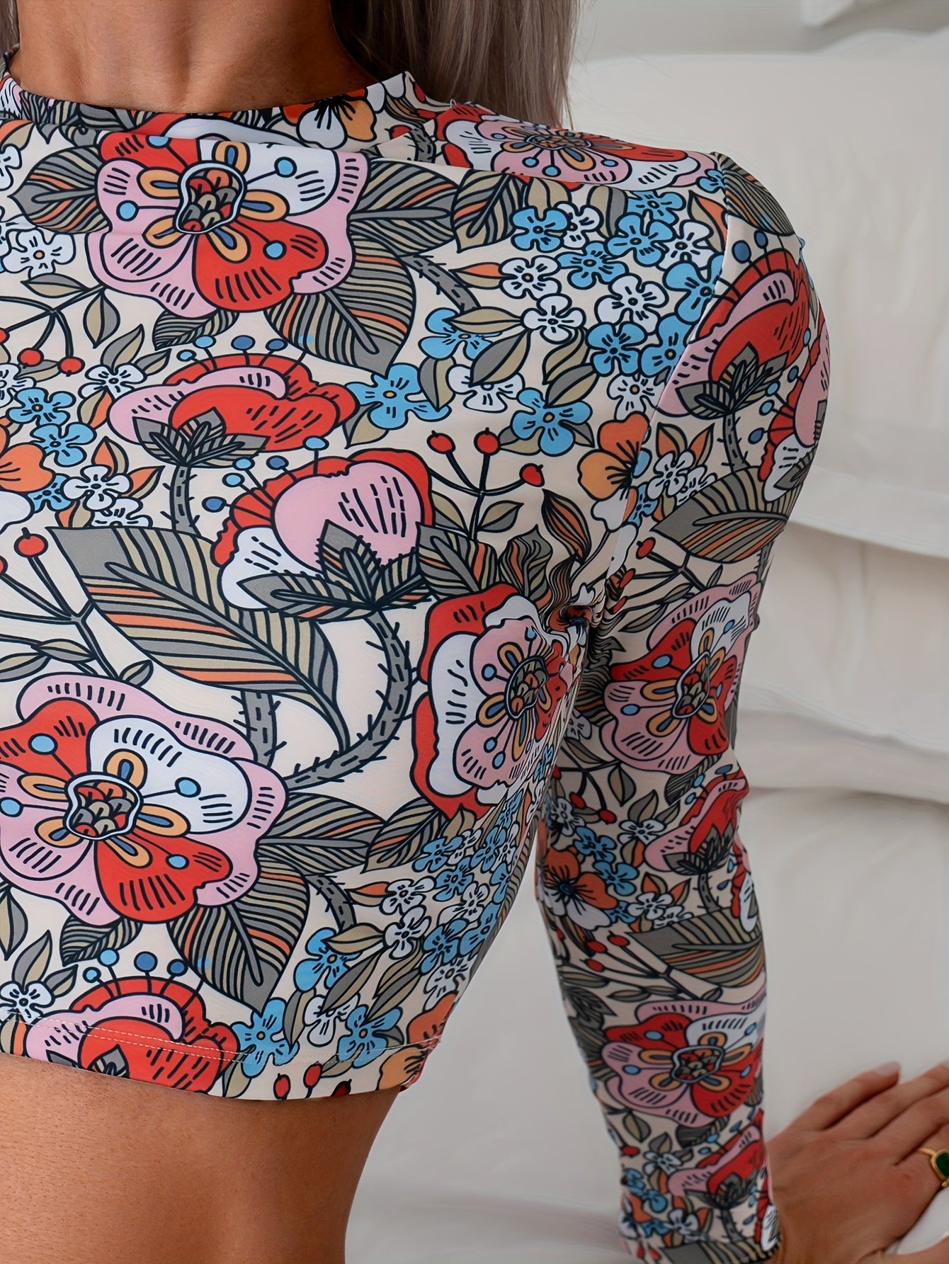 Women'S Modest Floral Two-Piece Swimsuit - Polyester Fabric, Scoop Neck, Medium Stretch 82% Polyester 18% Elastane Beachwear Set