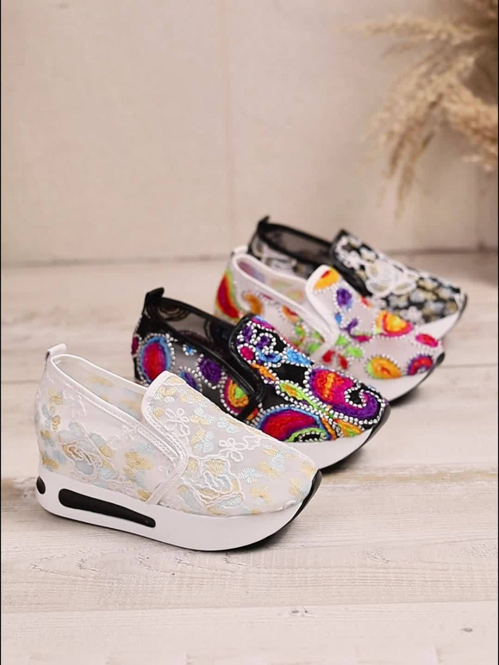 Women's Sneakers – Comfort Fit for Everyday Wear 51589