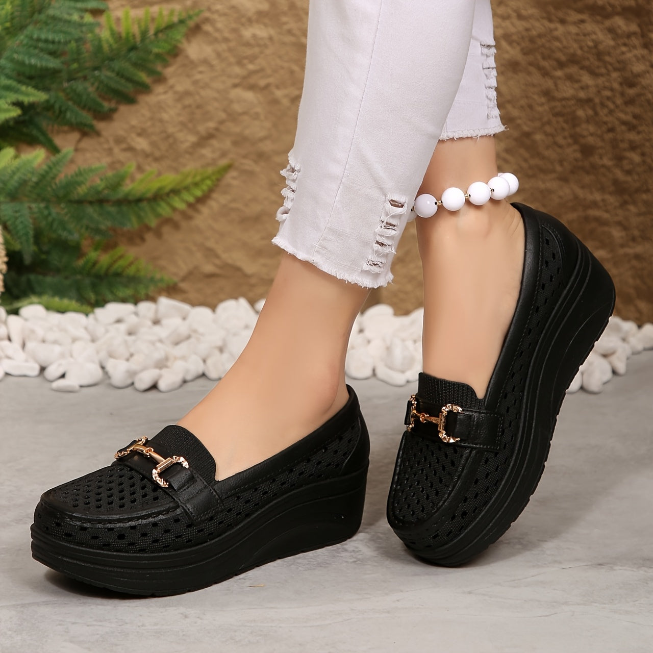 Women'S Casual Slip-On Wedge Heels - Light And Stylish, Suitable for All-Day Wear Hollow-Out Wedge: Versatile Shoes for Work And Weekends Sports Casual Fashion, Women Shoes