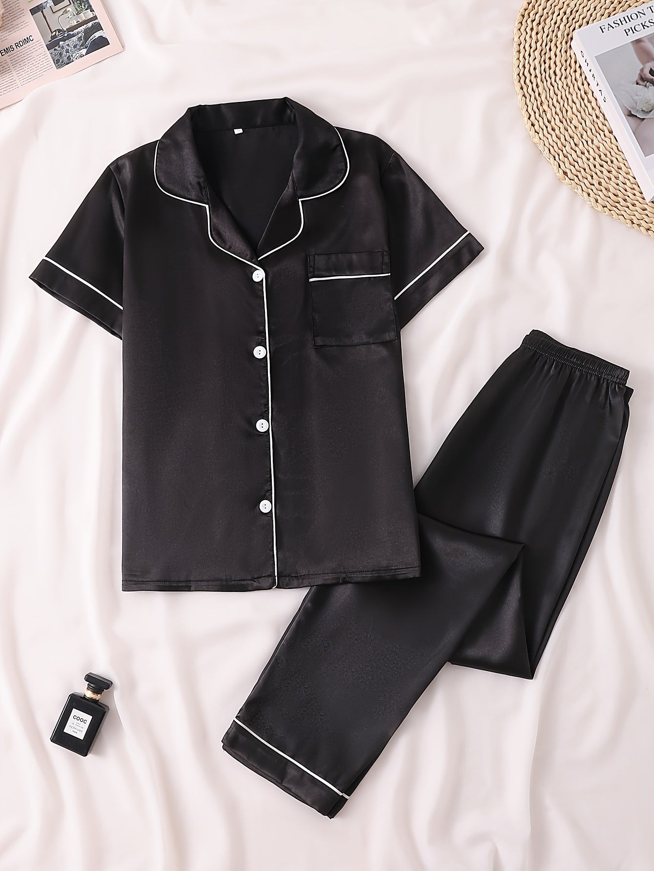 Solid Satin Pajama Set, Casual Short Sleeve Buttons Lapel Top & Shorts, Women'S Sleepwear