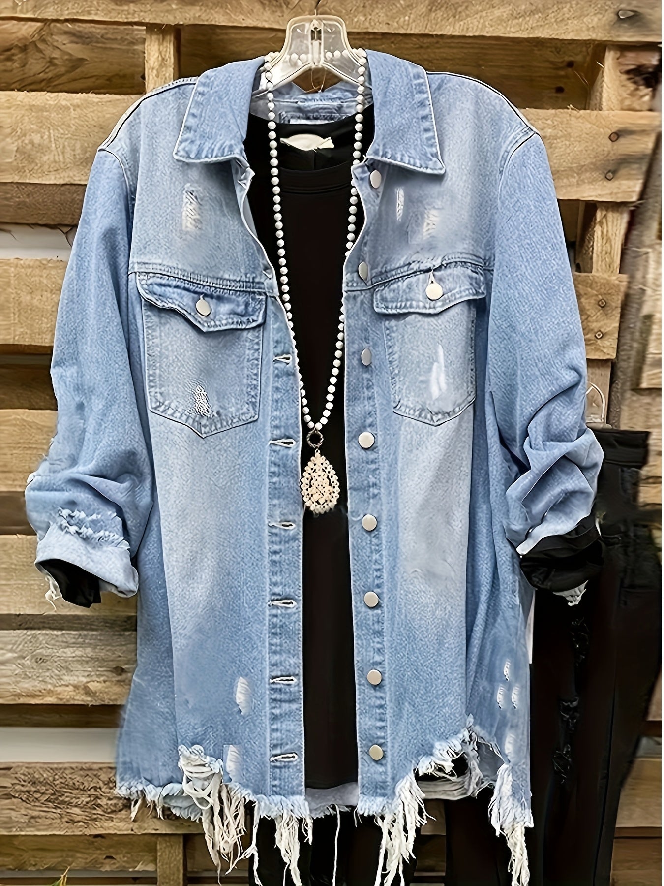 2026 New Women's Plus Size Vintage Distressed Denim Jacket, Long Sleeves, Asymmetrical Hem, Classic Neckline And Frayed Edge Details, All-season Machine Washable Casual Jacket, European And American Casual Hole Loose Top.