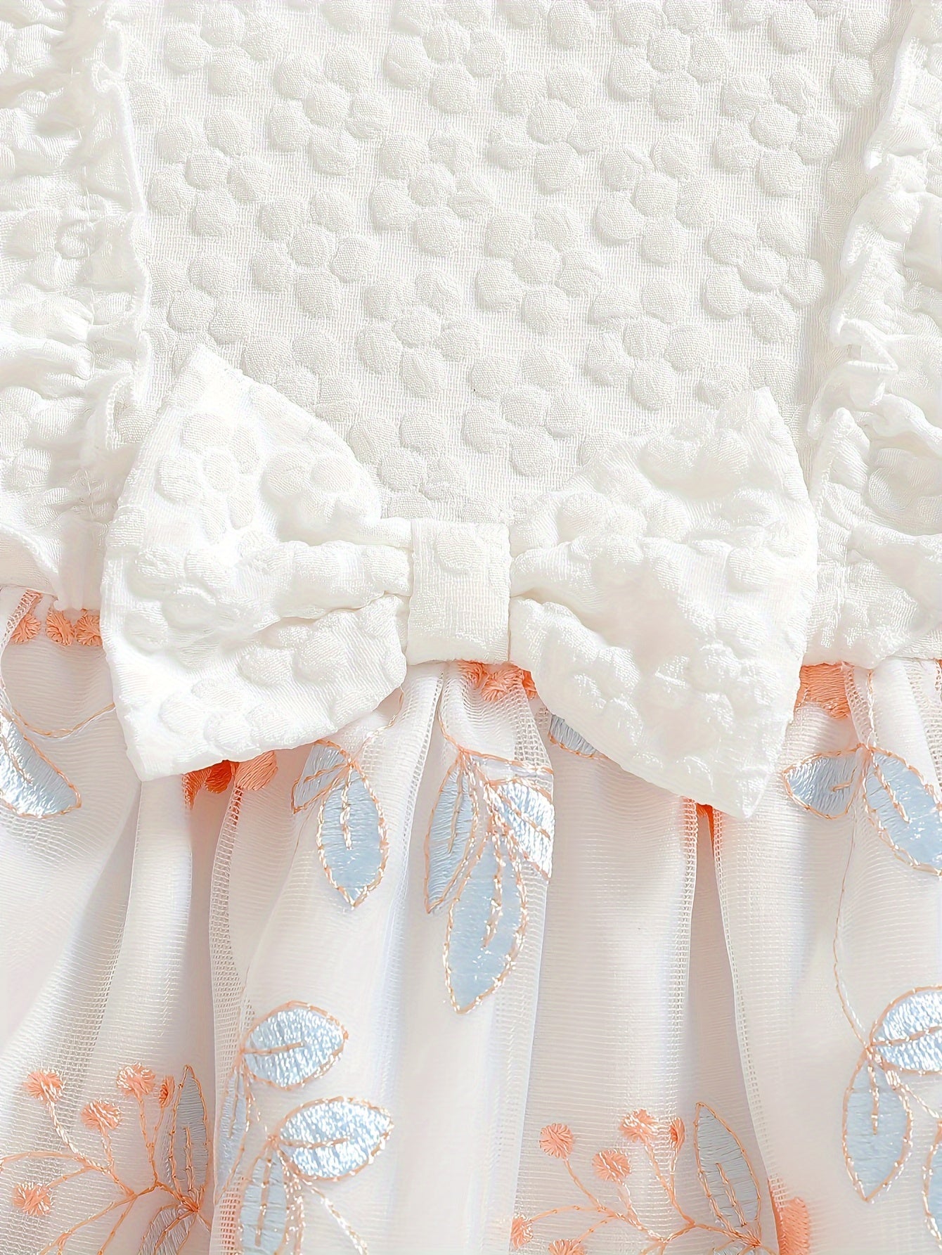 Dress for Baby Girls, Children'S Attire, Summer Princess-Style Dress with a Round Neck And Sunflower Leaf Edges, Featuring a Cute Bow Made of Net Fabric, Perfect for Parties And Valentine'S Day Presents