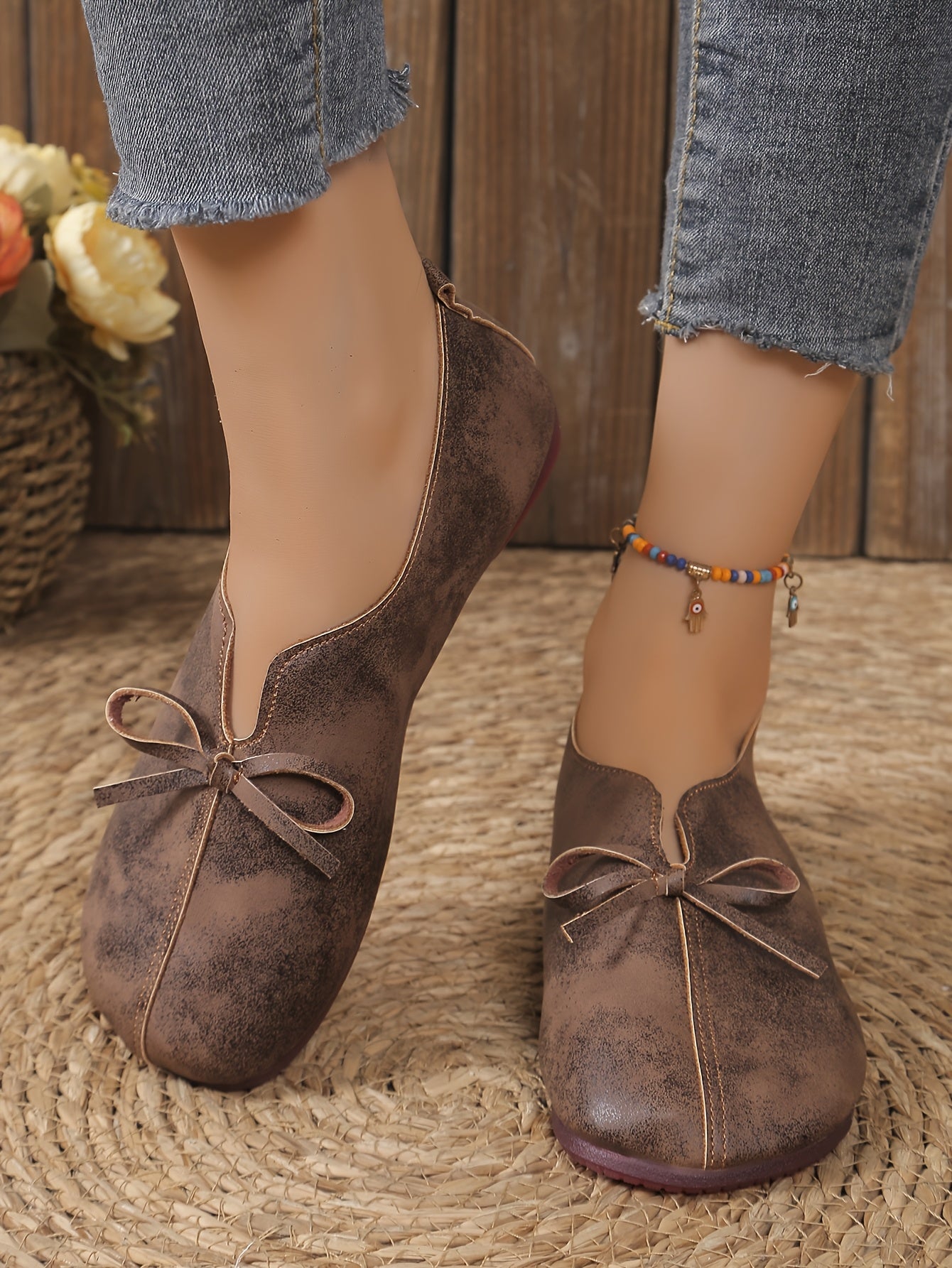 Ladies' Casual Bow Flat Sole Single Shoe with Round Toe, Comfortable And Non Slip, Lightweight Single Shoe Suitable for Work, Leisure And Vacation