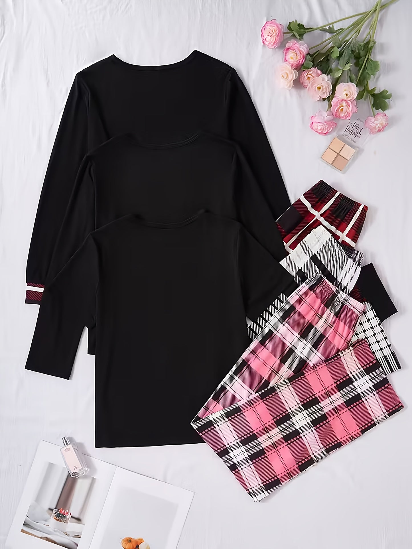 A New Six-piece Set Of Casual Home Wear for Women, Featuring Heart-shaped Printed Long-sleeved Tops, Long-sleeved And Short-sleeved Round-neck Checkered Tops with Pockets, And A Comfortable And Loose Fit, Making It Perfect for Casual Home Wear