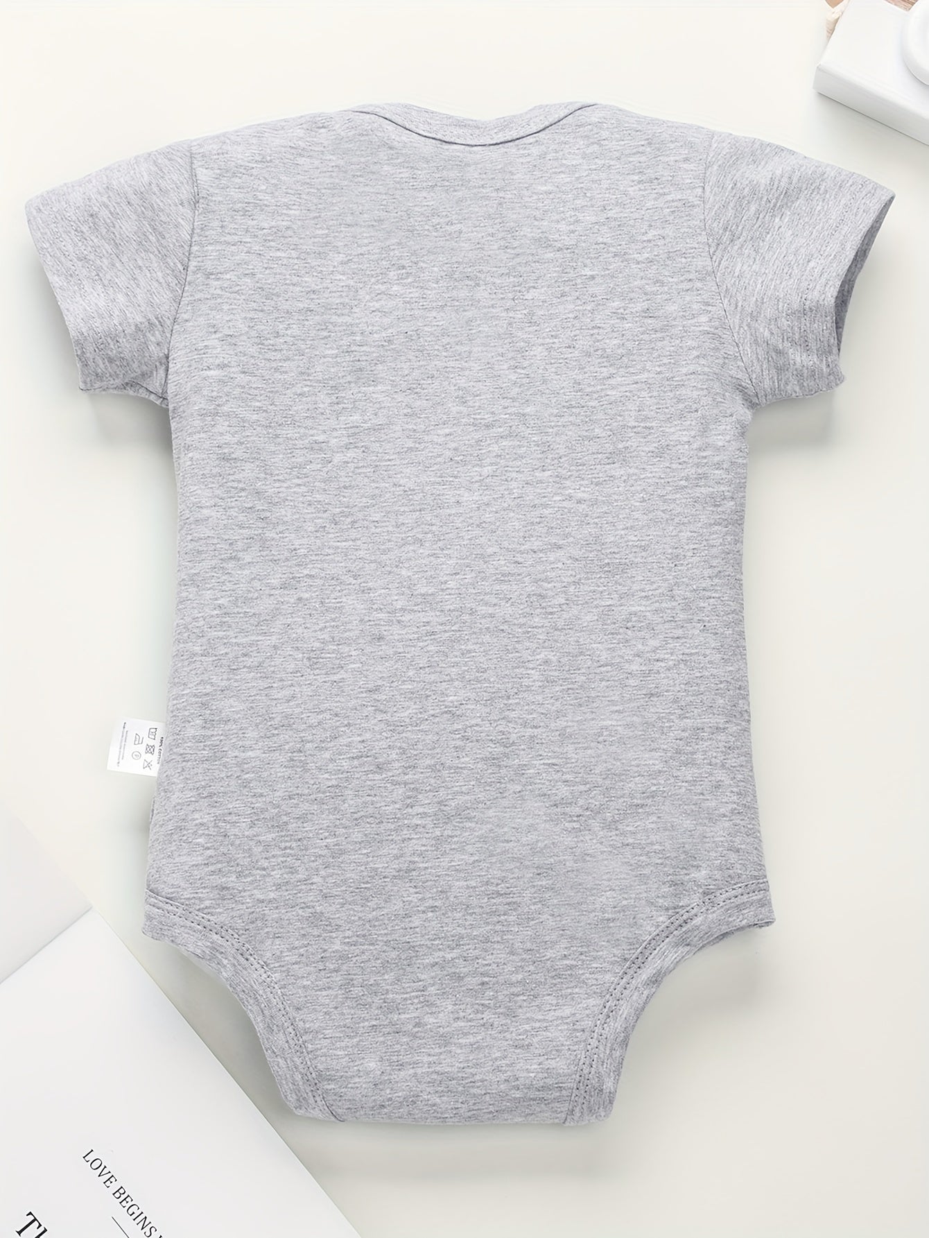 Cotton Baby Bodysuit With Fun Letter Printing, Casual And Comfortable, Soft Round Neck Baby Onesie