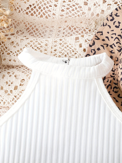 Three-Piece Vintage Leopard Print Outfit for Girls - Includes a Sleeveless Blend Bandeau Top, a Tiered Skirt, And a Matching Hat - Perfect Casual Summer Attire for Children Featuring Frill Accents
