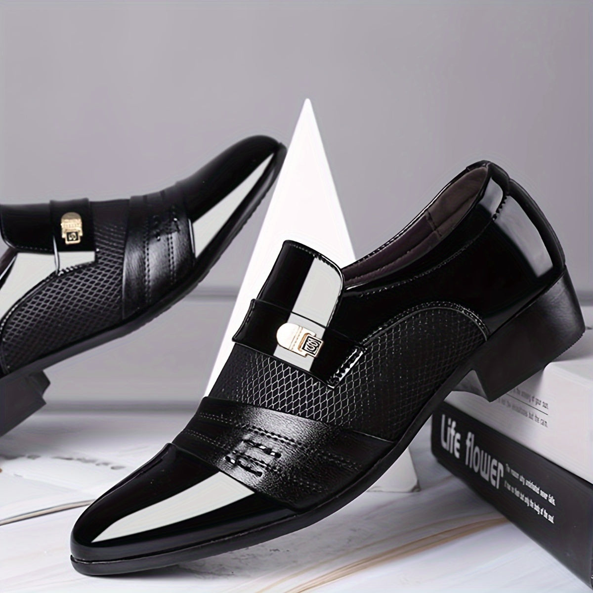 Men's Plus-Size Slip-On Toe Low-Top s -  Business Wedding & Casual Shoes Suitable for Office, Formal Events, Year-Round Wear