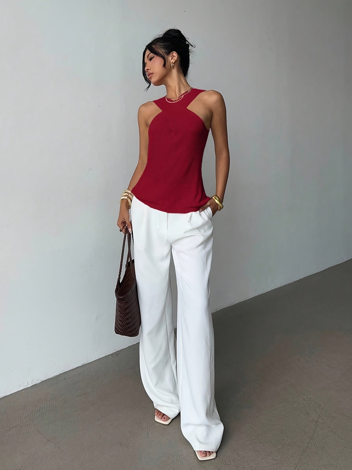 Casual, Niche Design, Crossover Neck Sweater, Summer Women'S Clothing, Sleeveless Top For Women.