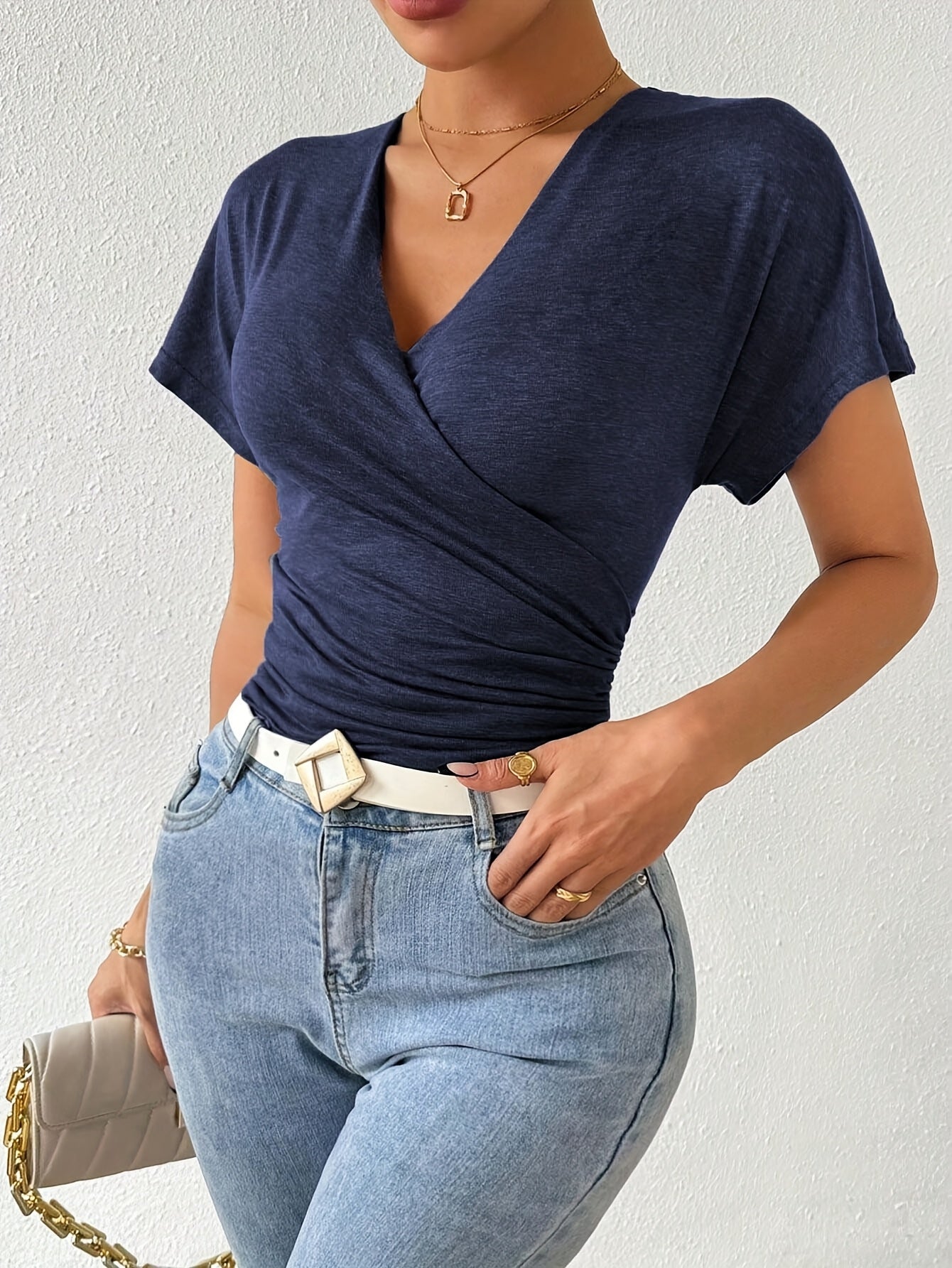 [V-Neck Ruched Solid Color T-Shirt] Solid Color Cross V-Neck Ruched T-Shirt, Casual Short Sleeve Slim T-Shirt for Spring & Summer, Women'S Clothing