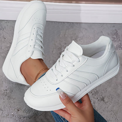 Women's Athletic Shoes – Cushioned Lace-Up for Active Days
