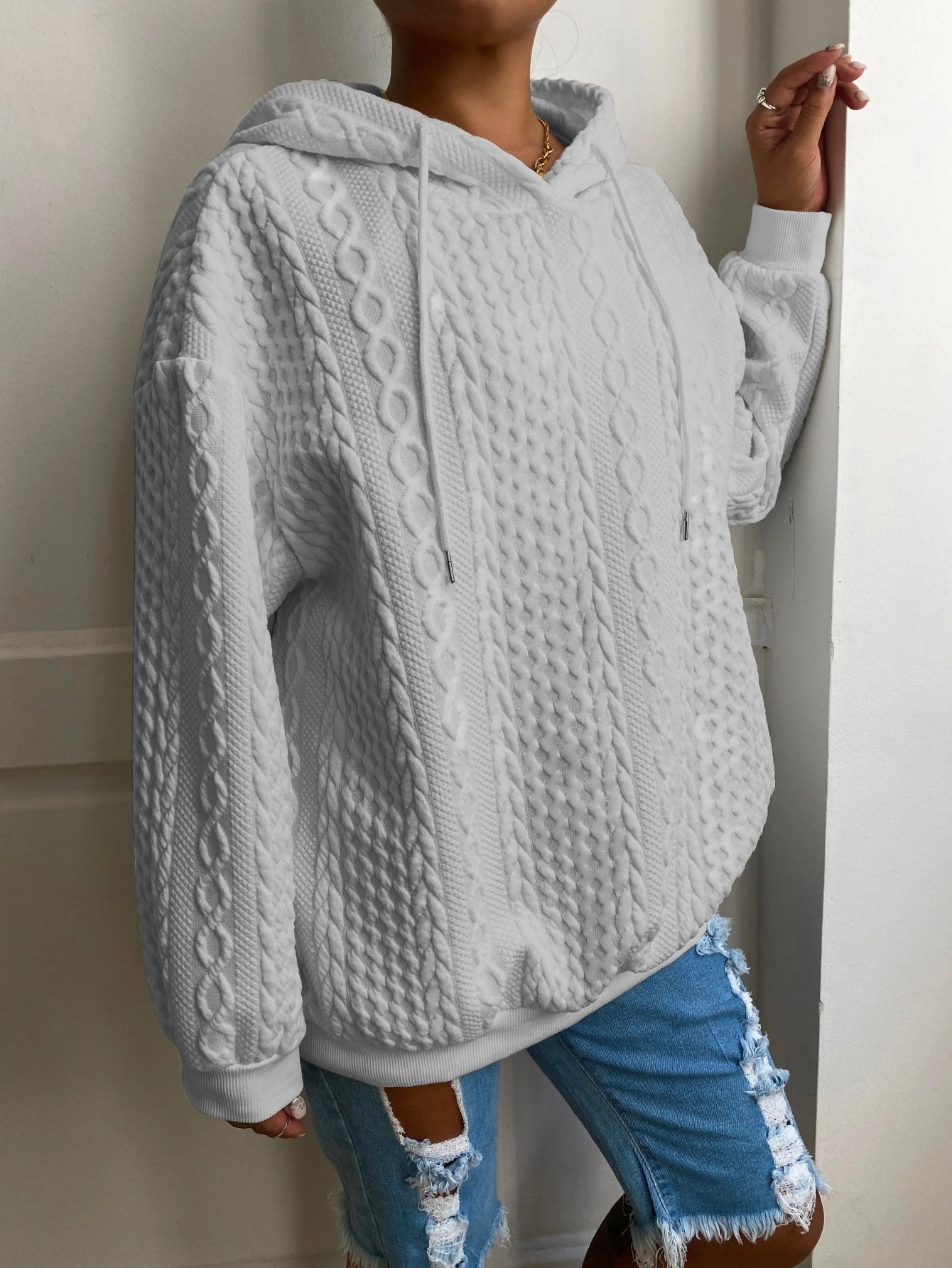 2025 Fall/Winter Hot! American Solid Color Cable Hoodie for Women, Loose Retro Top, Lazy Style, Versatile for Streetwear And Daily Wear
