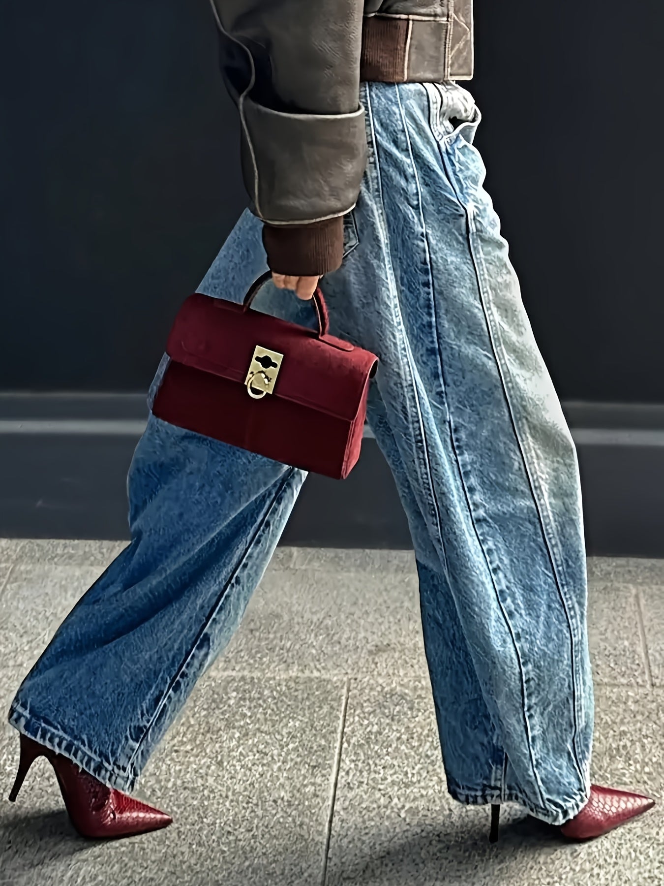 [Retro Wide-Leg Jeans] Ladies' Retro Wide-Leg Jeans, Heavy-Duty Washed Jeans, Jeans With A Gradient Design From Light Blue To Dark Blue