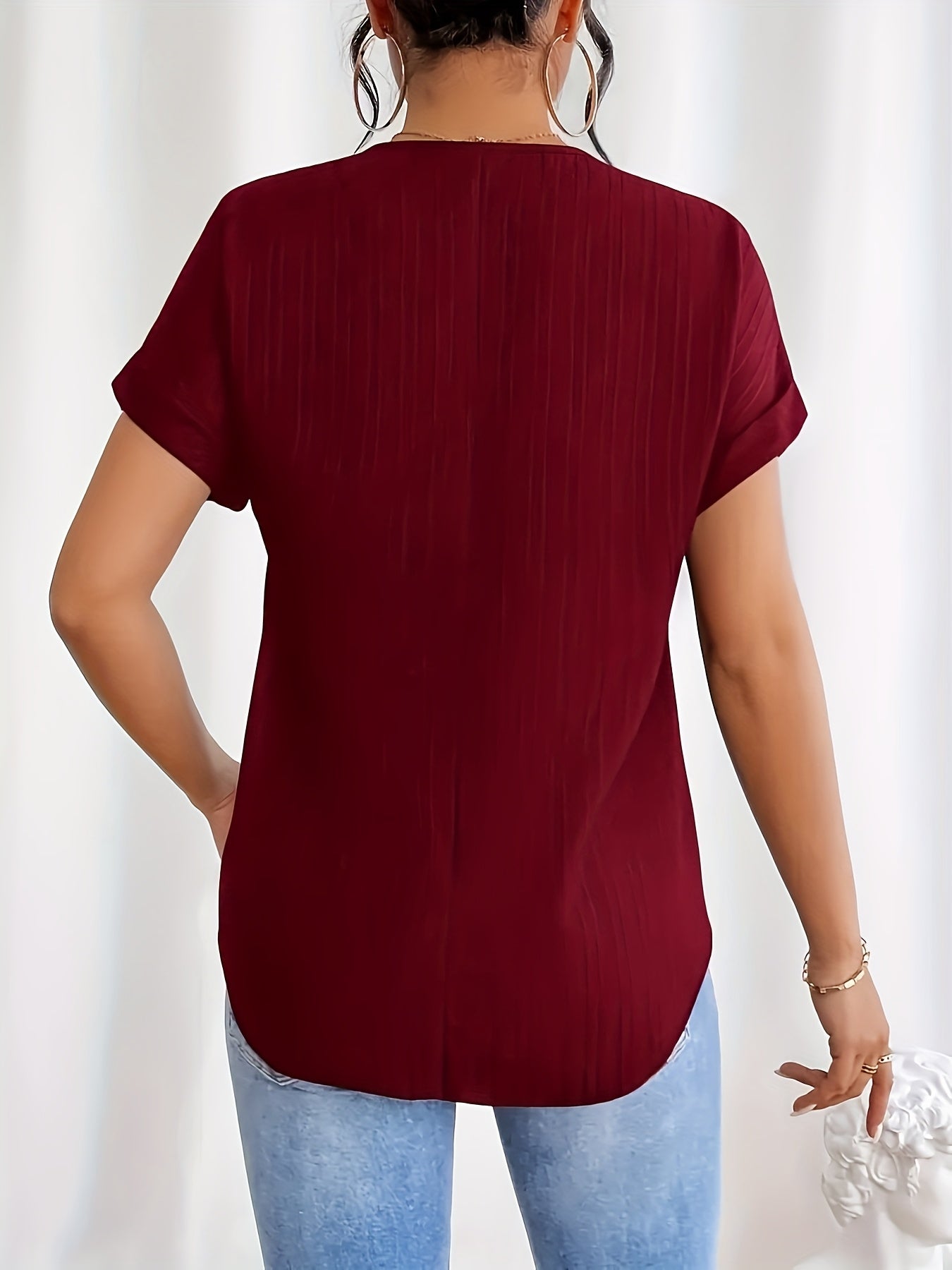 Wine Red Women's Casual V-Neck T-Shirt with Front Zipper Detail, Short Batwing Sleeves, 100% Polyester - Perfect for Spring, Summer & Fall