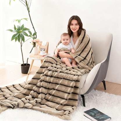 Soft Comfortable Kids' Blankets Warm 3D Rabbit Fur-Like Double-Sided Fleece Blanket Perfect for Napping AC Rooms. Suitable for Home Office Camping Travel. Multi-functional All-season All-scene. Ideal Halloween Christmas Gift
