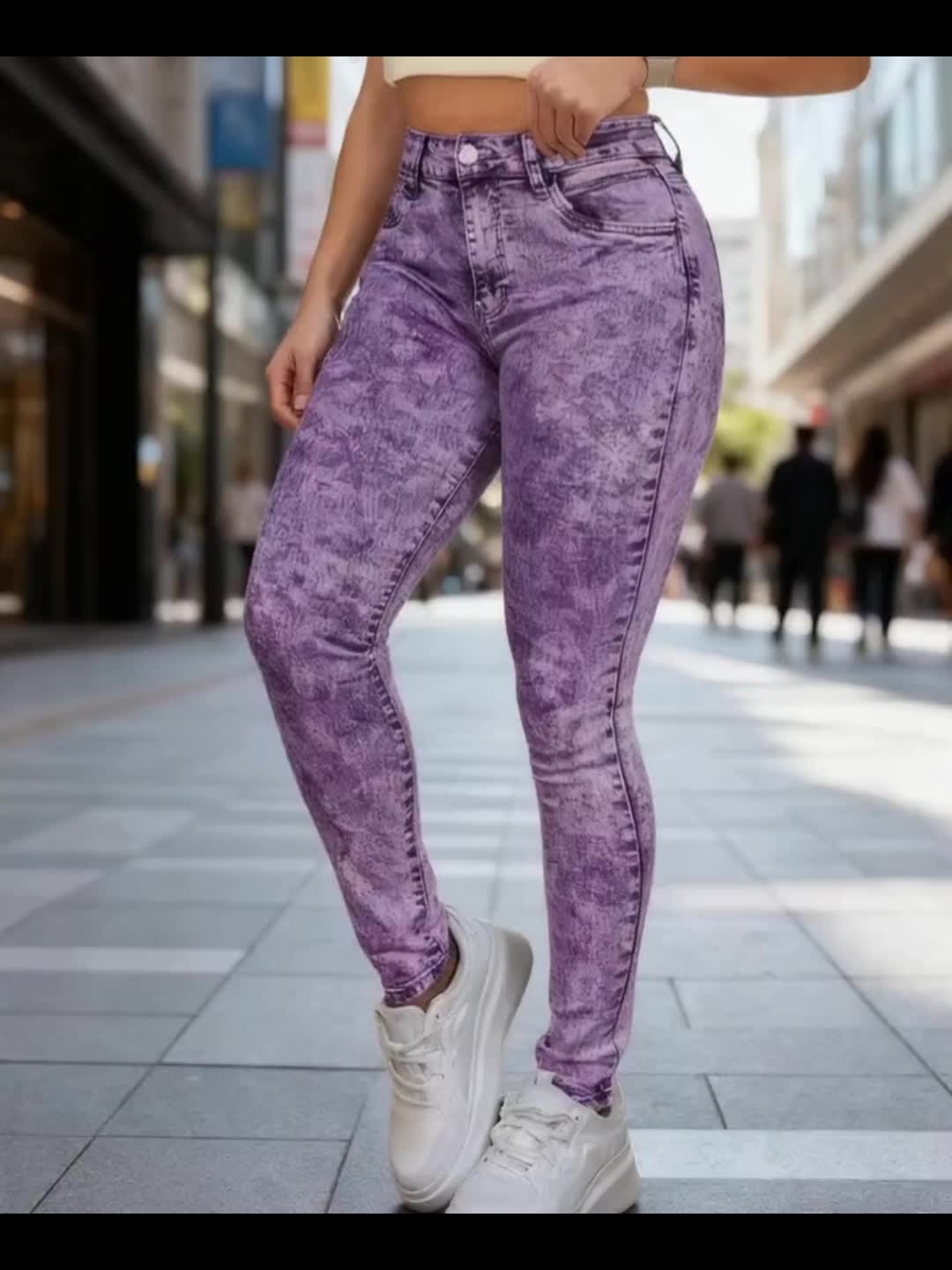 Fashionable And Trendy Women's High Elastic High Waist Slim Hip Lifting Nine-point Snowflake Jeans