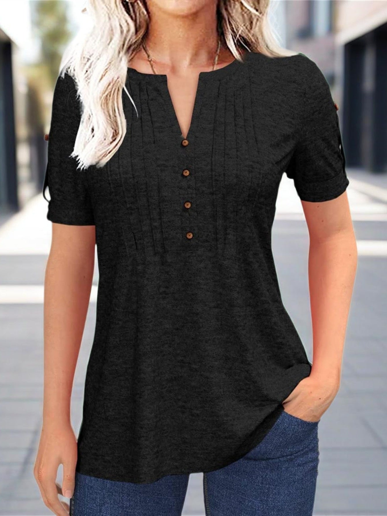 Casual Short-Sleeve Blouse for Women with a Solid Color, Featuring a Pleated Design, Buttoned V-Neck, And a Zipper