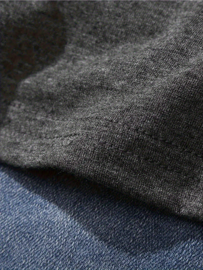 Crew Neck T-Shirt - Fashionable Womens Octopus Graphic Print T-Shirt - Casual Short Sleeve Crew Neck Top - Lightweight & Breathable for Spring & Summer Wardrobe