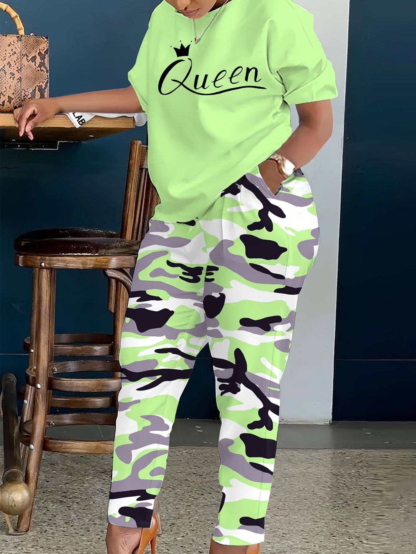 Plus Size - LADIES' Plus Size Daily Fashion Casual Set: Letter Print Crew Neck Short Sleeve T-shirt + Camouflage Long Pants With Pockets