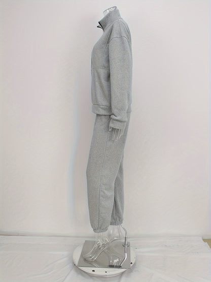 New Women'S Pullover Ensemble, a Two-Part Outfit That Includes a Snug Long-Sleeve Pullover And Sporty Pants, Designed for a Relaxed Fit with a Zipper, Perfect for Casual Home Attire And Fashionable Street Style, Ideal for The Fall And Winter Months