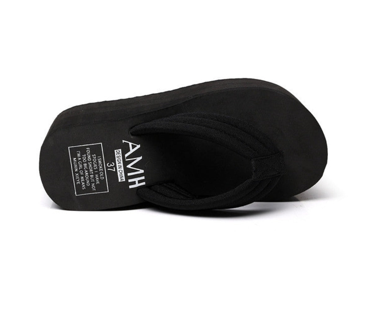 Women's Slippers – Non-Slip Sole Slip-On for Beach & Water 51653