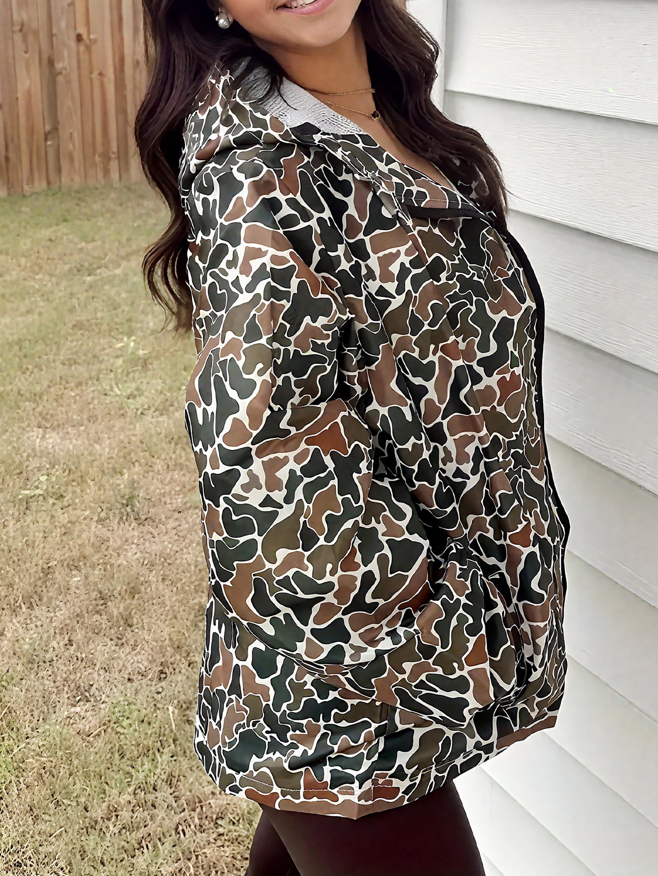 Camo Hooded Jacket Women's, Streetwear Windbreaker, Casual Fall Outerwear, Fashion Hoodie for Daily Wear