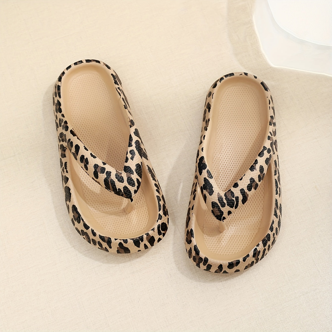 Casual And Comfy Flip-Flops for Men And Women with a Stylish Leopard Retro Design., Women Shoes