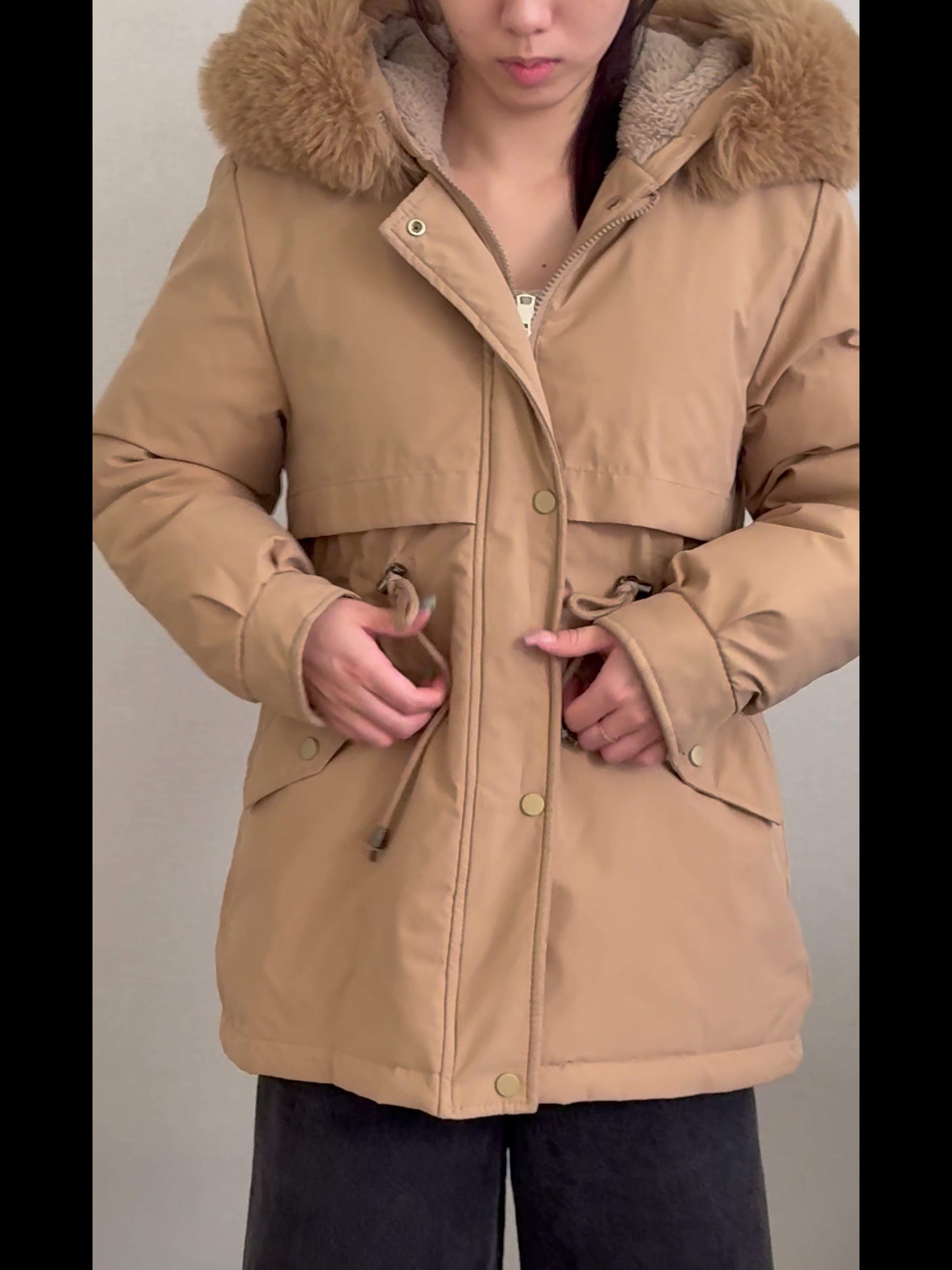 Women's Parka Coat 2025 Winter Thickened Padded Coat, Fashionable and Versatile with Detachable Collar, Waist Drawstring Design, and Lining
