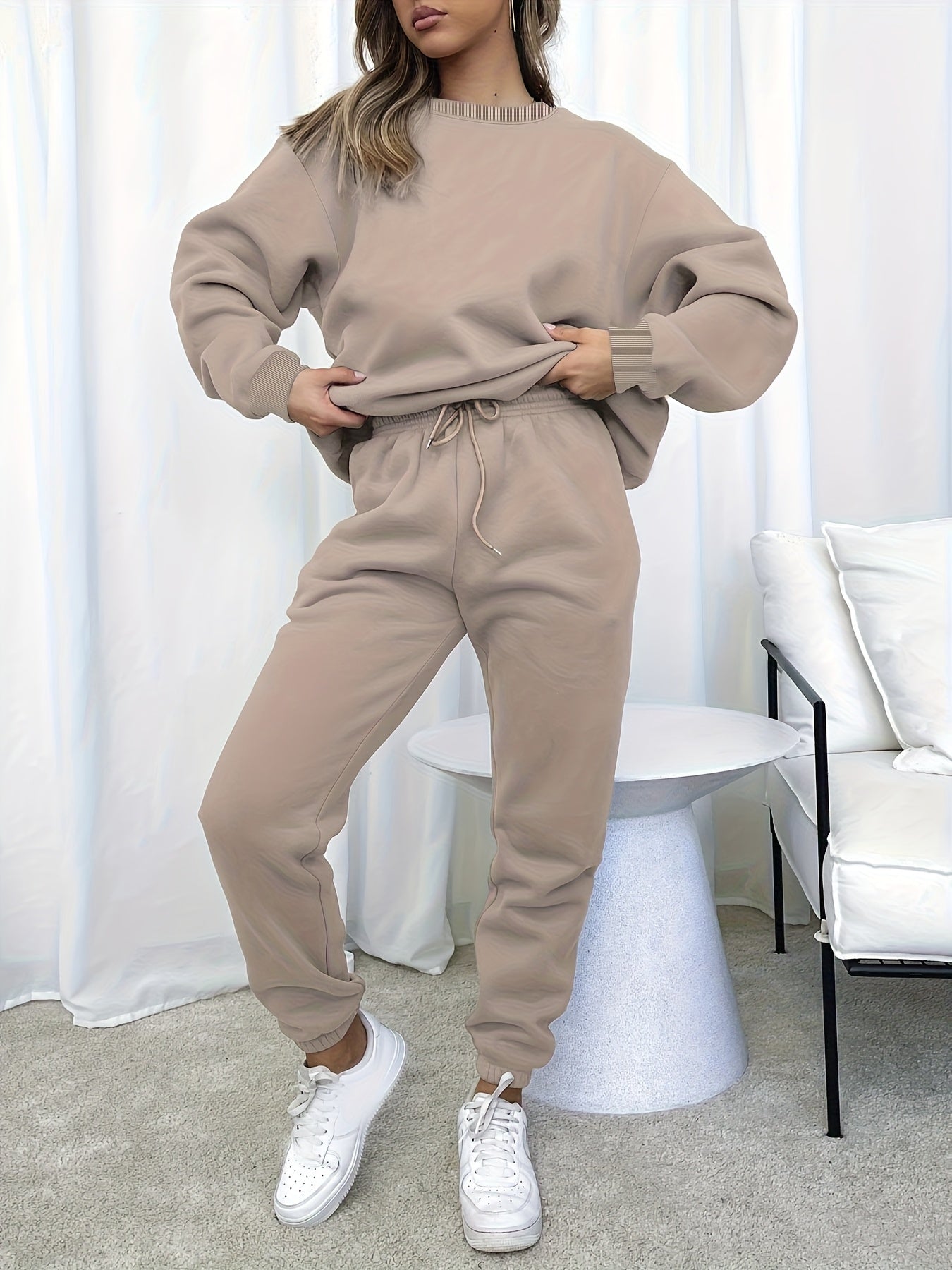 [Casual 2pcs Suit] Women's Casual Fashionable & Versatile 2pcs Suit | Autumn & Winter Solid Color Loose Pullover Sweatshirt + Elastic Waist Drawstring Pants