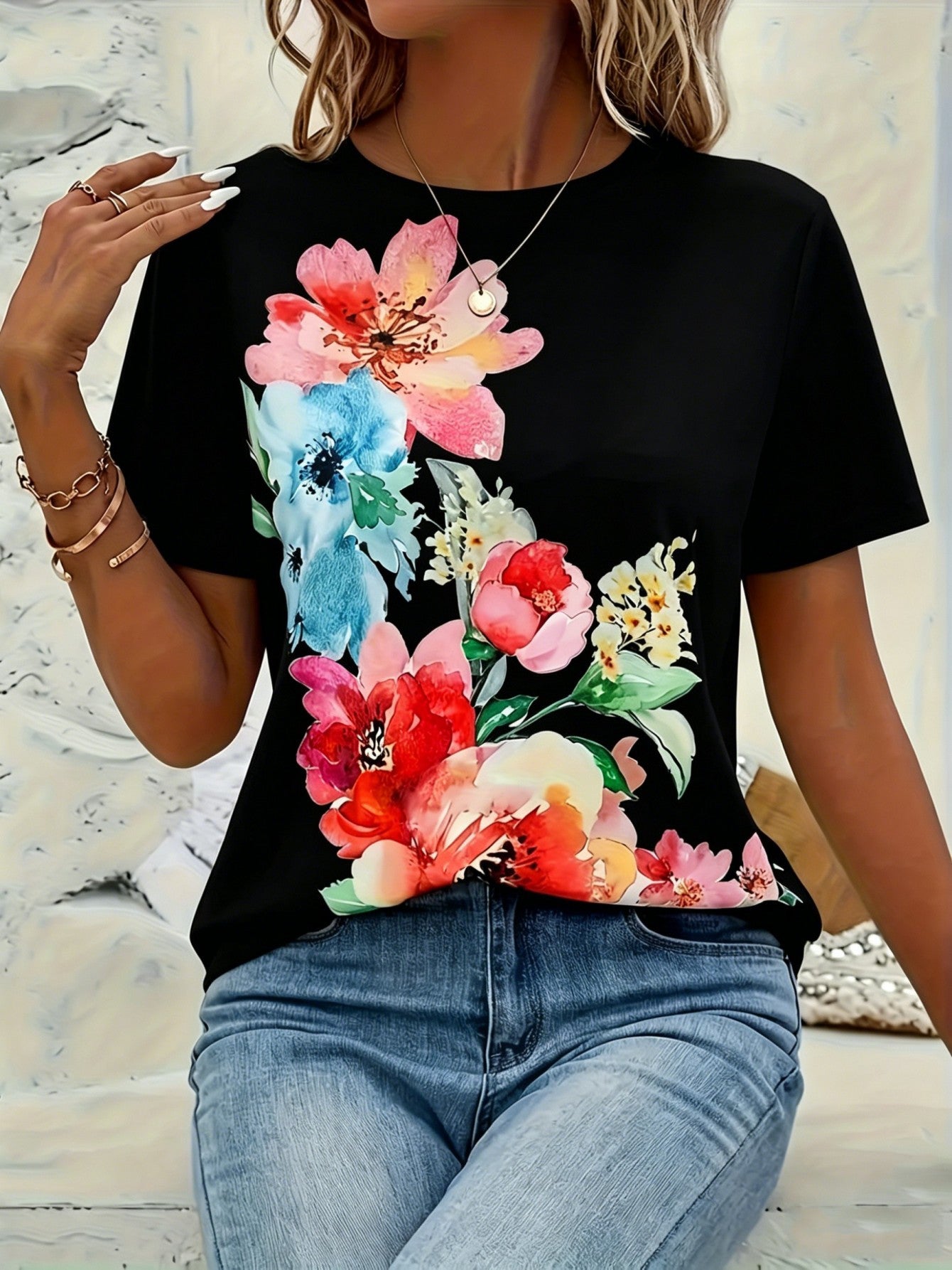 Plus Size, Women's Elegant Full-Body Floral Print T-Shirt - Short Sleeve Crew Neck Blouse, Plus Size Available, All-Season Casual & Dressy Outfits, Machine Washable Elegant Style Top