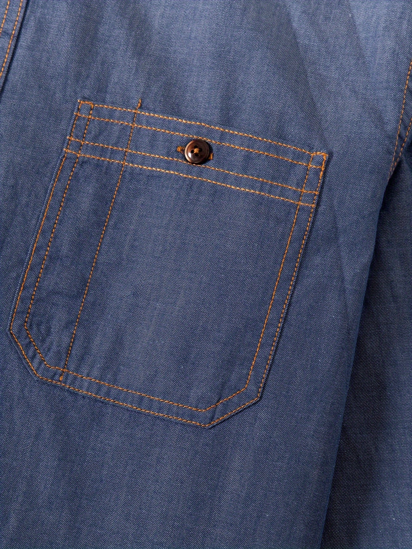 A Stylish Men's Casual Shirt With Long Sleeves And A Jacket, A New Spring And Autumn Men's Top With A Solid Color Pocket Design And A Lapel Collar.