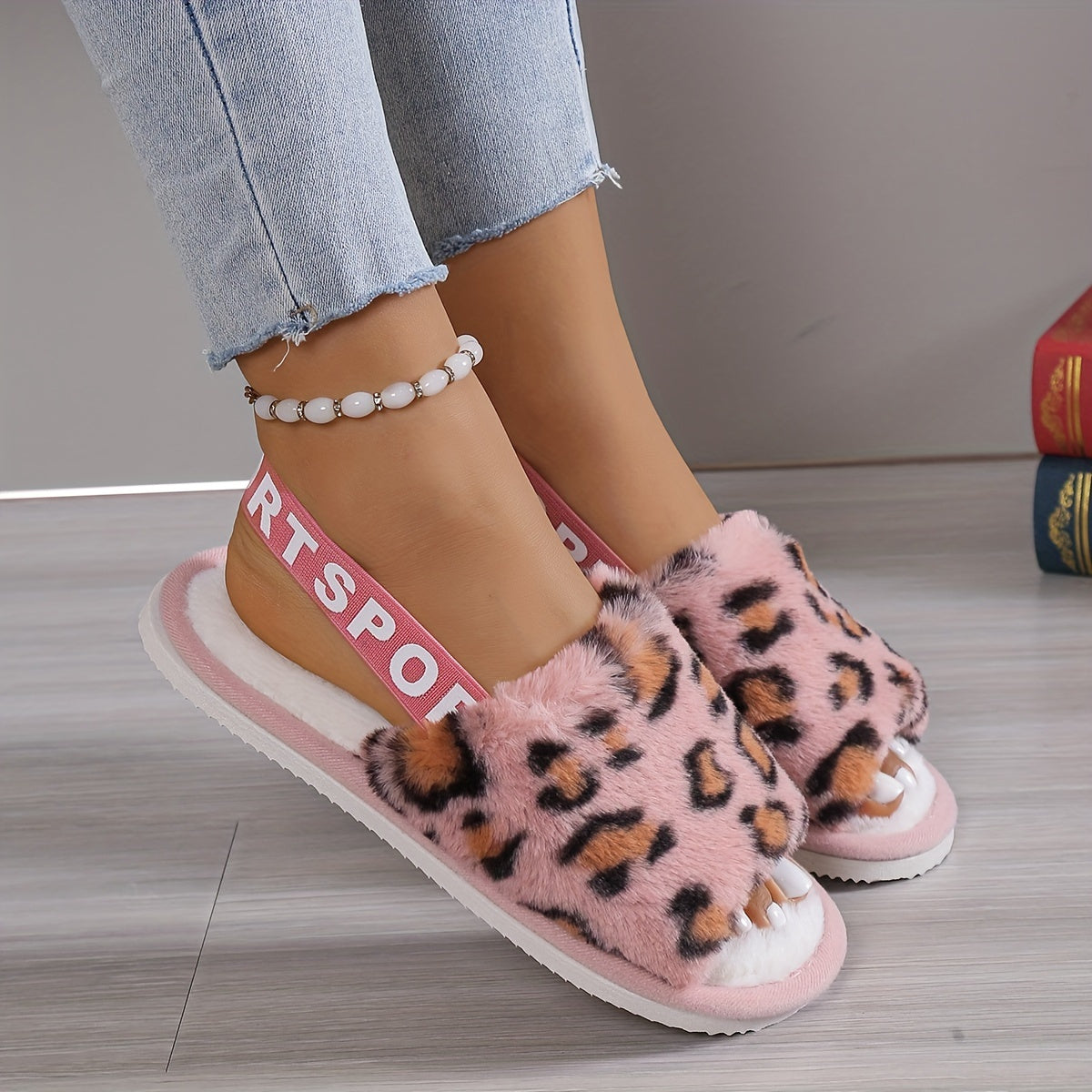 Comfortable Women'S Plush Slippers with a Cozy Leopard Pattern - Warm And Breathable Indoor Footwear Featuring an EVA Sole And Pink Accents - Ideal for Home Or Dorm Use, Providing All-Season Comfort., Women Shoes