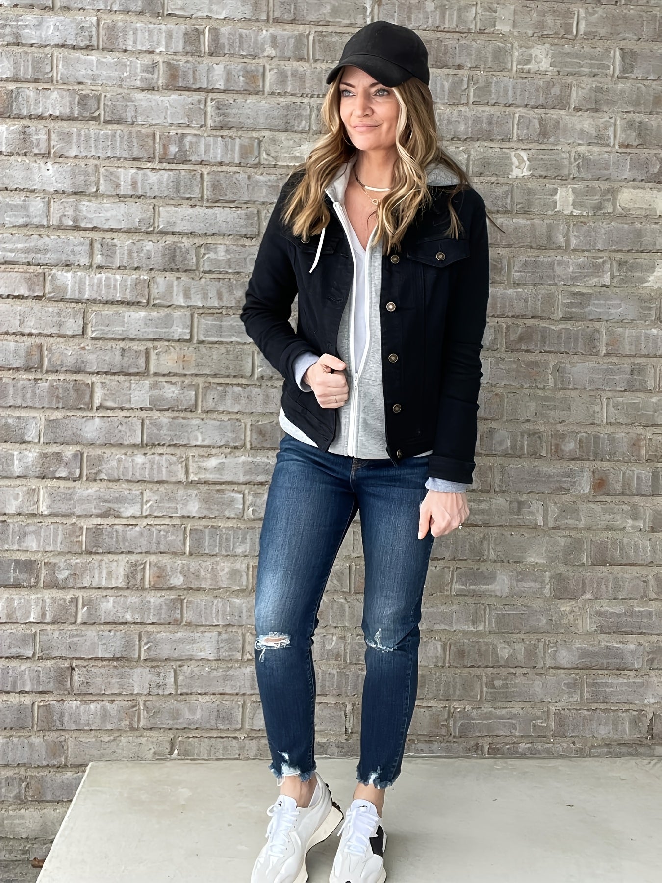 Women'S Retro-Wash Cropped Denim Jacket: Slim-Fit Button-Front Coat - Casual Everyday Denim Jacket, Perfect For Spring & Autumn Layering - Pairs Beautifully With Jeans, Dresses, And Skirts