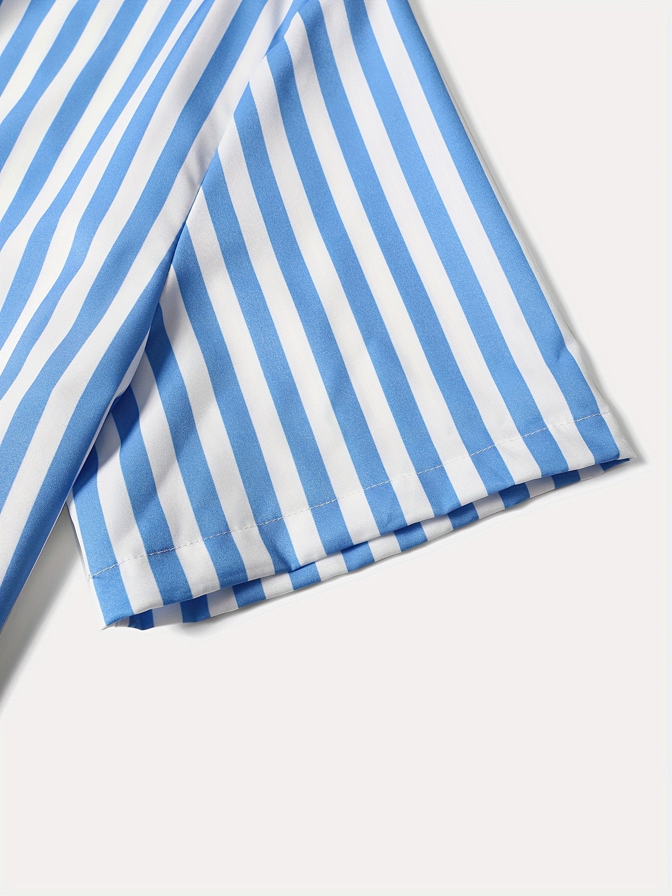 2pcs Men'S Casual Summer Outfit Set, Striped Short Sleeve Button Up Lapel Shirt Top & Solid Drawstring Shorts With Pockets For Casual Daily Wear And Holiday Resorts