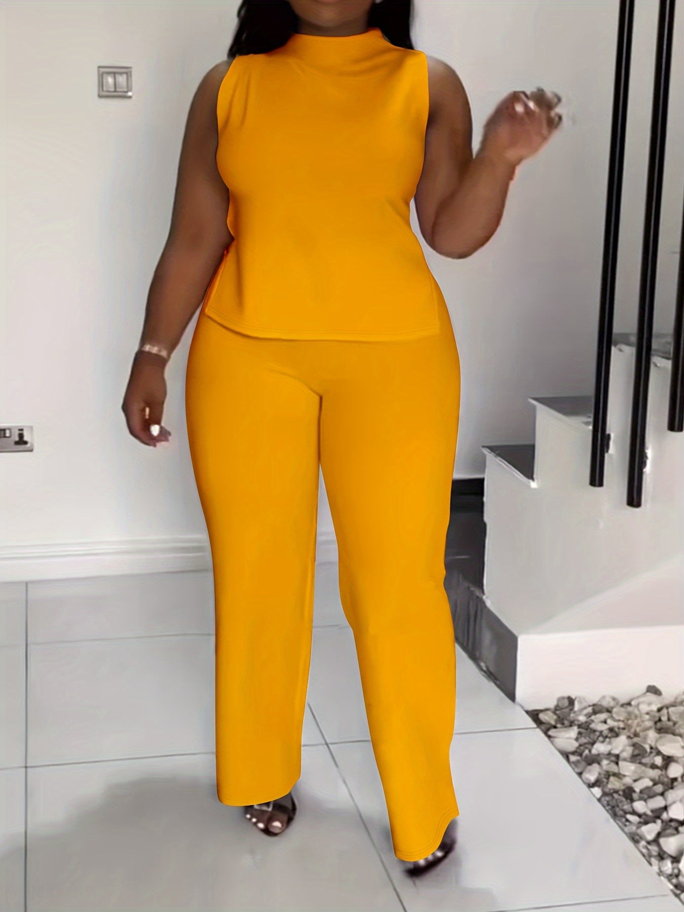 Women's Green Polyester Sleeveless Wide-Leg Pants - product view 23