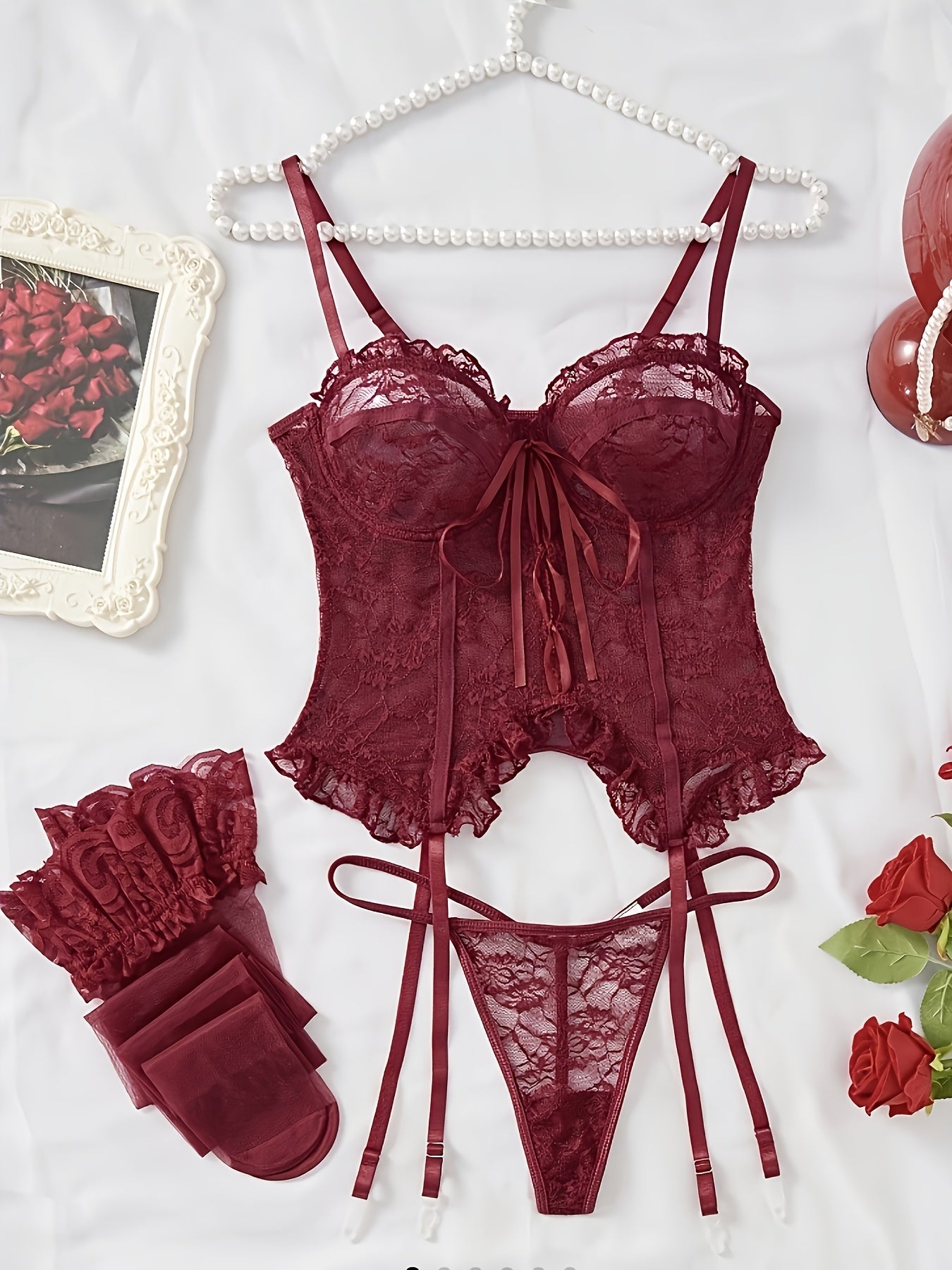 1Set/4pcs Women's Sexy Lingerie Set Floral Lace Garter Bustier Lingerie Set with 1Pair Stocking, Women's Lace Stockings Lingerie Bodysuits Nightwear for Romantic Date Wearing