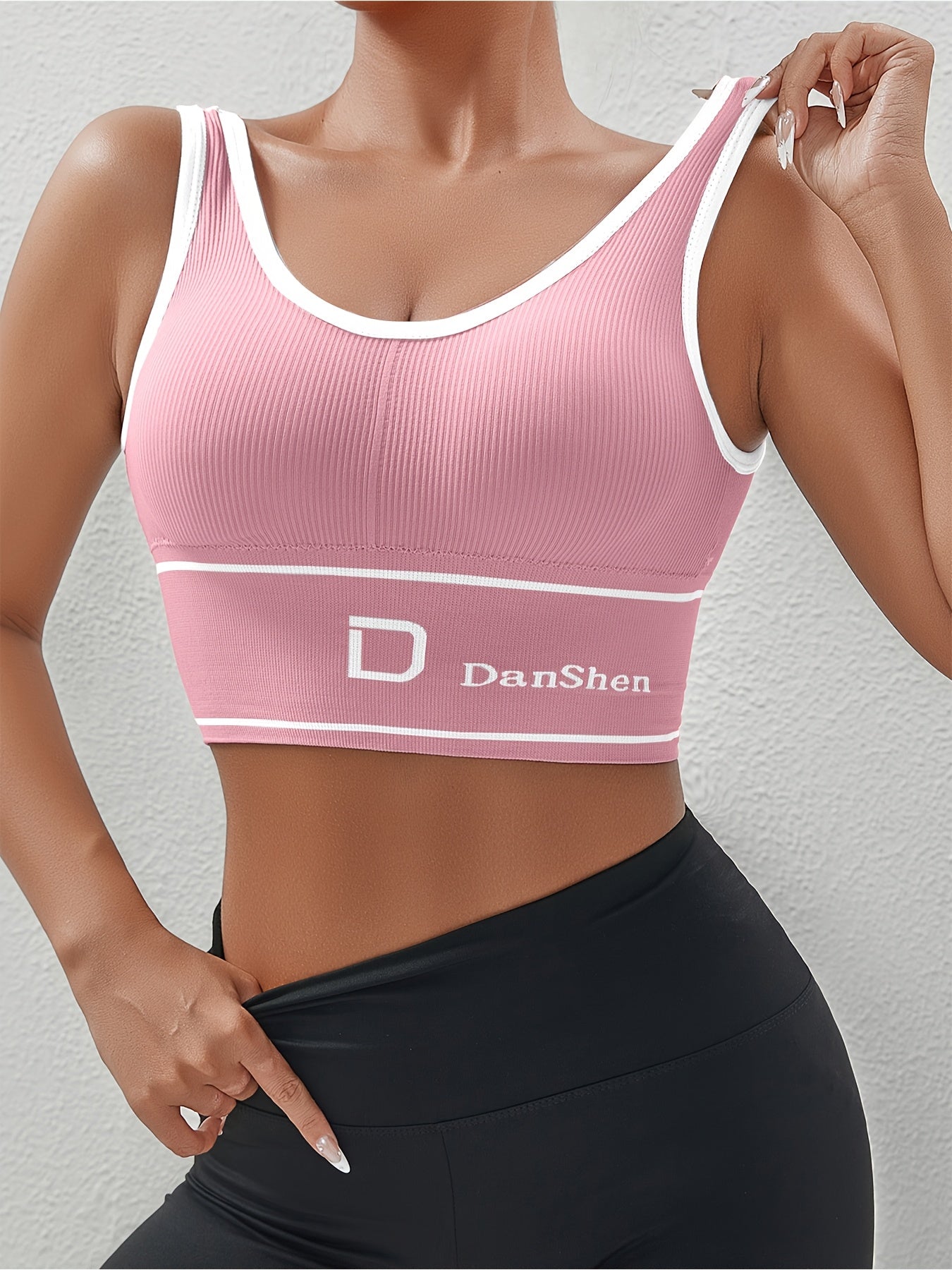 1pc EssElegance Plus-Size Push-Up High-Impact Wireless Sports Bra - Cross-Back Seamless Design with Removable Pads, Breathable Compression for Yoga, Running & Training