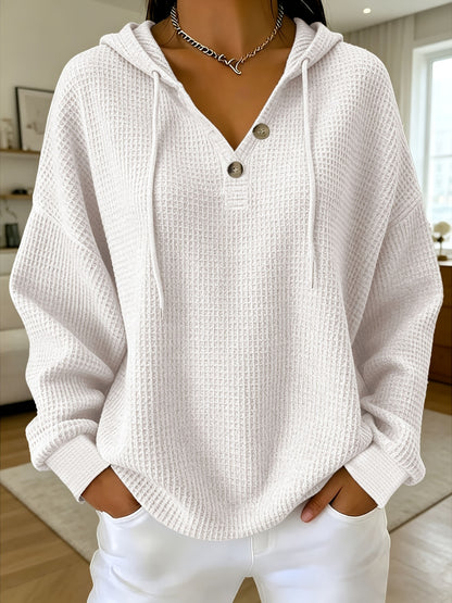 A Plain-Colored Waffle V-Neck Hoodie with Buttons Is Ideal for Everyday Travel