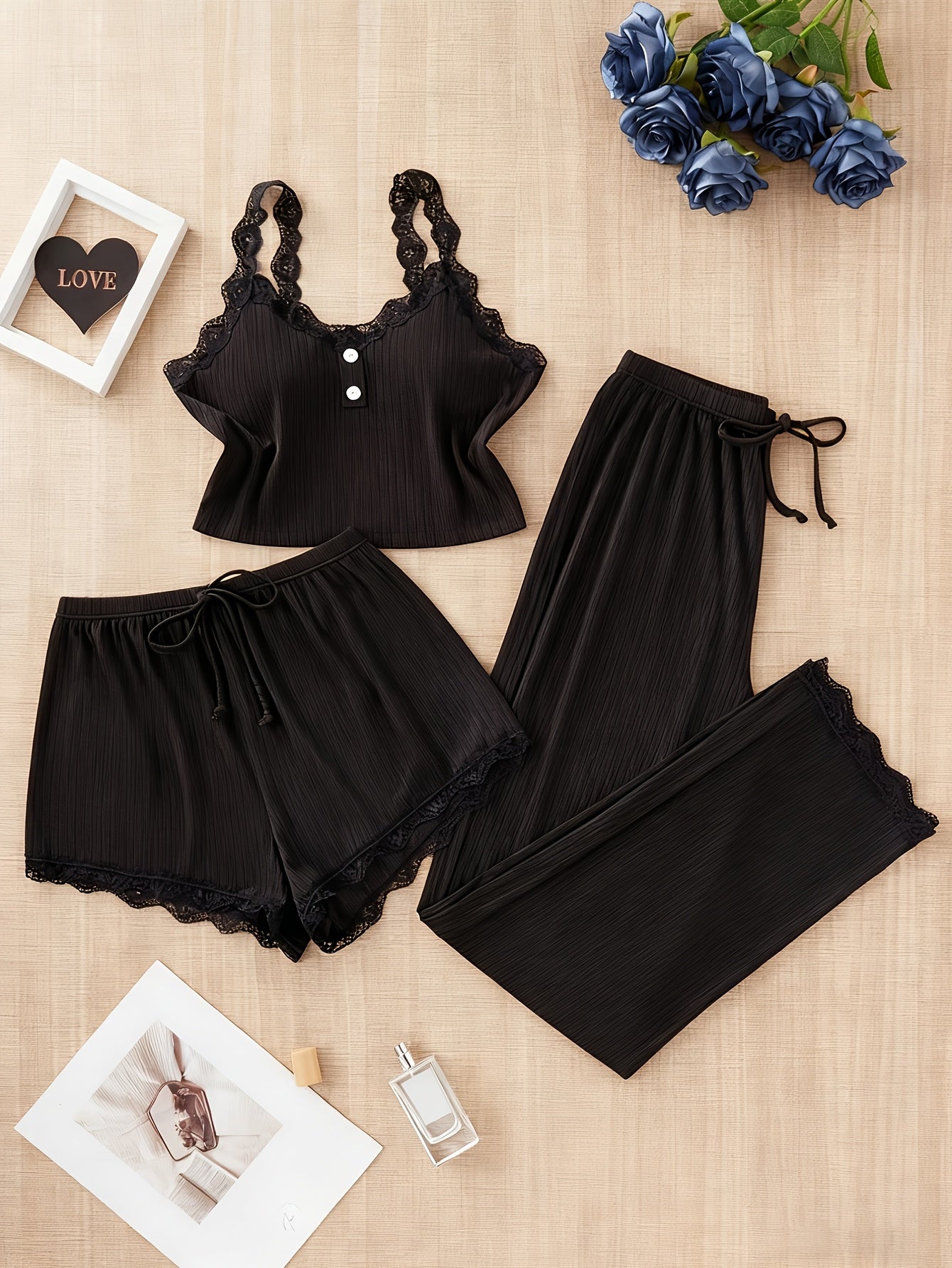 Random Delivery, 3pcs Plus Size Ladies Four Seasons Sexy Lace Suspender Home Service Suit (including Trousers, Shorts And Vest), Black-burgundy-grayish Blue, Sent Randomly.