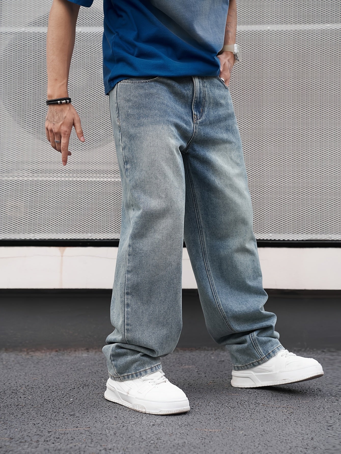 Men's Classic Straight-Leg Jeans - Non-Stretch Washed Denim Pants, Machine Washable Everyday Jeans for Casual & Formal Outfits - Adult Men's Wardrobe Staple Pants, Versatile Clothing, Relaxed Fit, Durable Fabric, Modern Gentleman