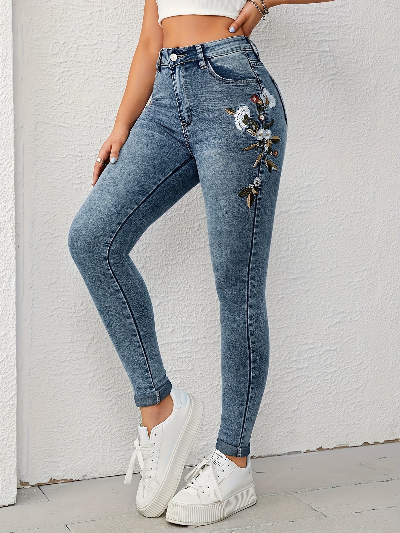 Women's High-Waisted Skinny Jeans with White Floral Embellished Hem & Slash Pockets - Wash Blue Denim Slim-Fit Stretch Pants, Beltless Waistband for All-Season Wear, Casual to Dressy (Hand Wash/Dry Clean) - Tight Leg Fit Jeans