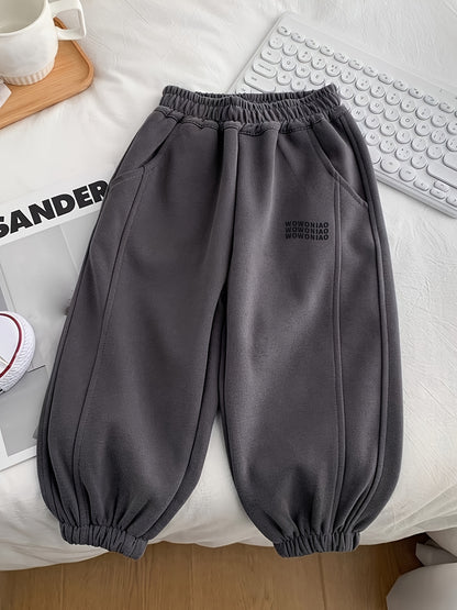 Wwowoniao Boys' Relaxed Fit Jogger Pants Made from a Featuring an Alphabet Design, Slightly Stretchy Knit Material, Equipped with Pockets, Suitable for Spring And Fall, Composed of 58% And 42% Polyester, Ideal for Outdoor Activities