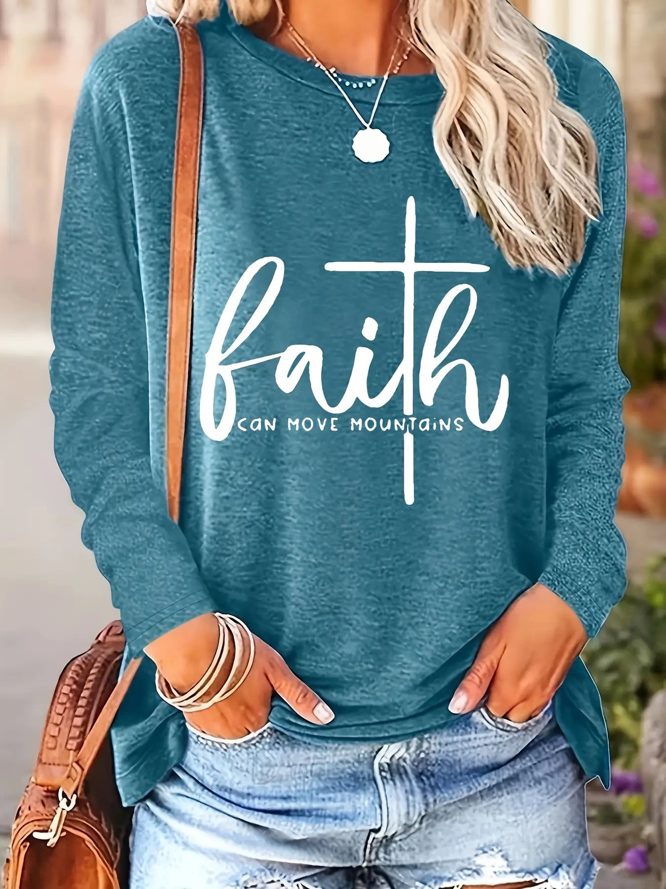 2023 European And American Women'S Fashion Casual Long Sleeve T-Shirt with Round Neck And Pockets