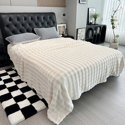Faux Rabbit Fur Cozy Throw Blanket - Machine-Washable Travel Style