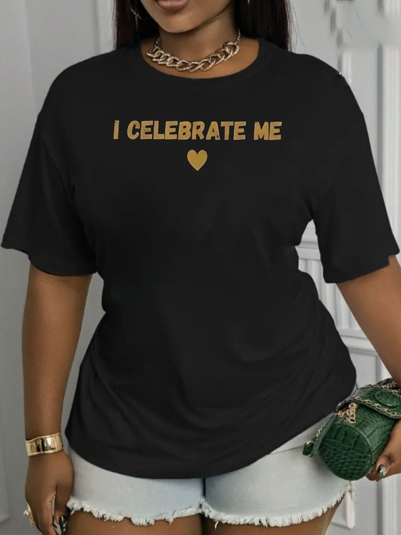 Plus Size - Fun I CELEBRATE ME, Heart Printed Women'S Plus Size T-Shirt, Cute Casual Outdoor Spring Summer Style, Holiday Party Wear, Loose Fit for Comfort, Women'S Printed Short Sleeve Plus Size T-Shirt Top