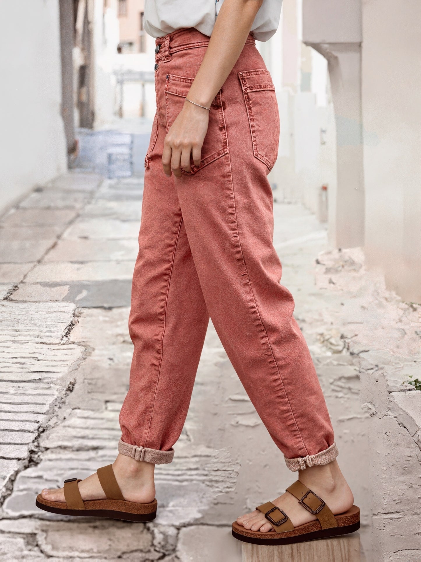 Women'S Stretch Mid-Rise Straight Jeans - Olive Green Button-Fly Belt Loops Slash Pockets Four Seasons Jeans for Casual & Semi-Formal Occasions Women'S Baggy Pants Women'S Jeans Street Fashion Women'S Pants Machine Washable