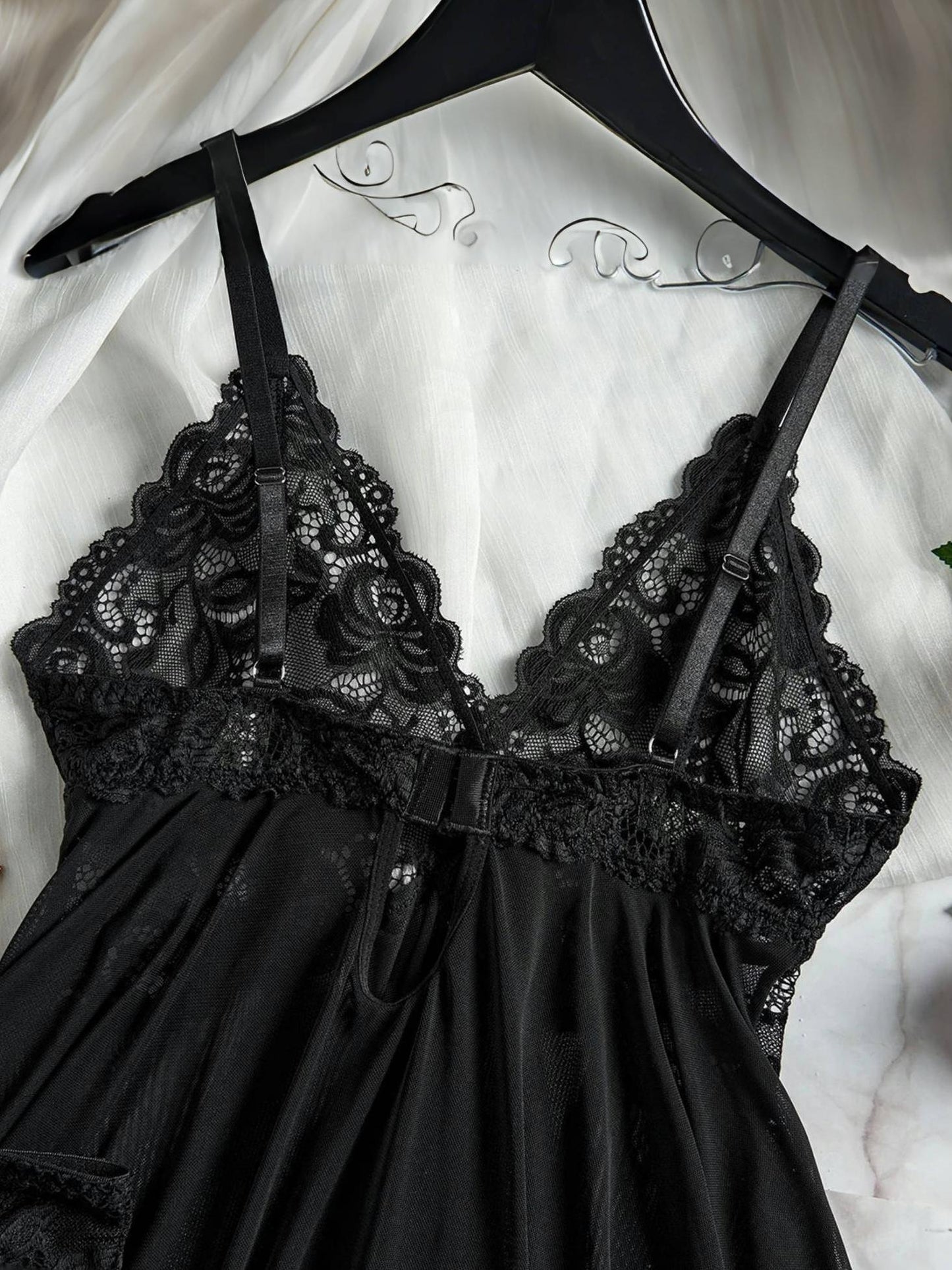 2pcs V-Neck Sexy Hot Contrast Lace Mesh Chemise Babydoll Naughty Lingerie Dress Set Nightwear Nightgown, All-Season Polyester Slip Dress Skimpy Clothes, Soft and Comfortable Sleepwear Intimate Apparel for Women, Christmas Gifts New Year Anniversay Dating