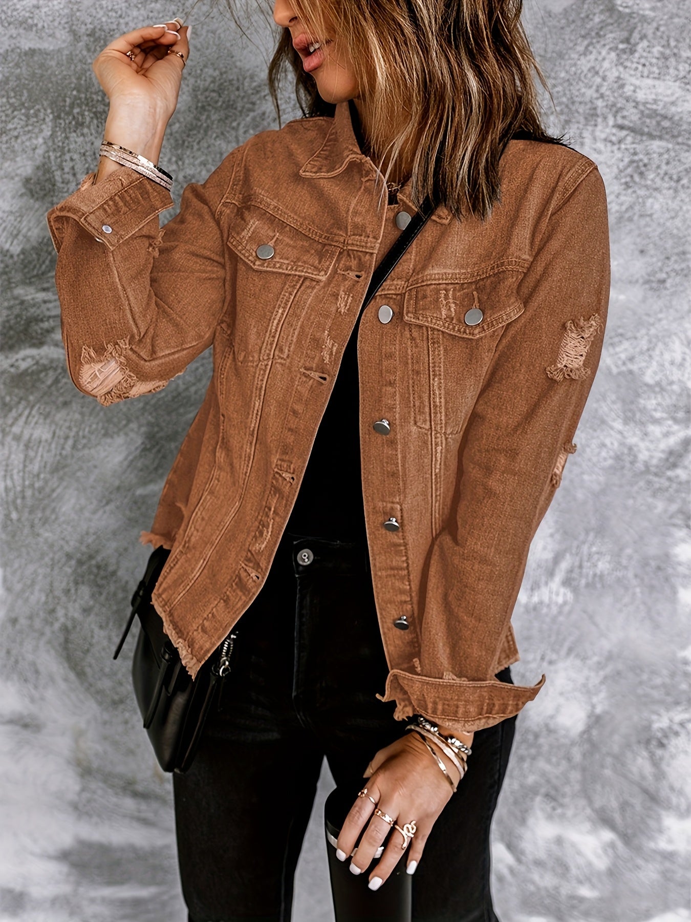 Women's Ripped Washed Button-Up Boyfriend Denim Jacket Coat with Pockets, Casual Classic Distressed Denim Outerwear TZ001