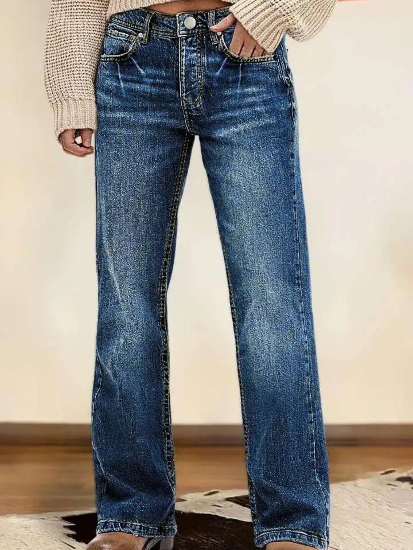 2026 Spring New Vintage High-Waisted Narrow Wide-Leg Jeans, Loose for Commuting, Women's Jeans